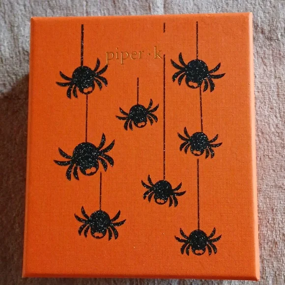 Piper k Spider brooch - Picture 6 of 6